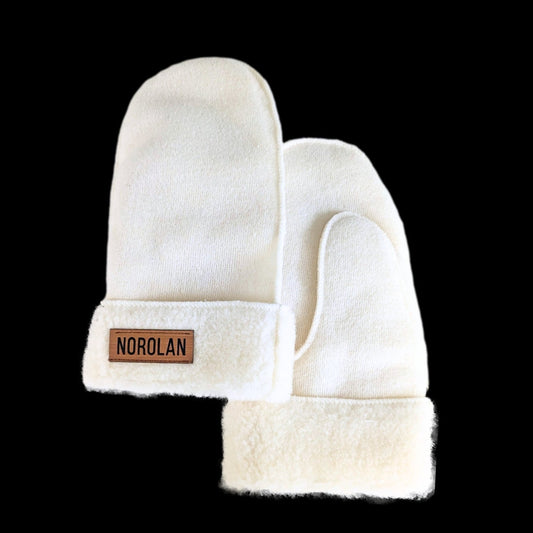 Norolan innervantar av merinoull för tumvantar